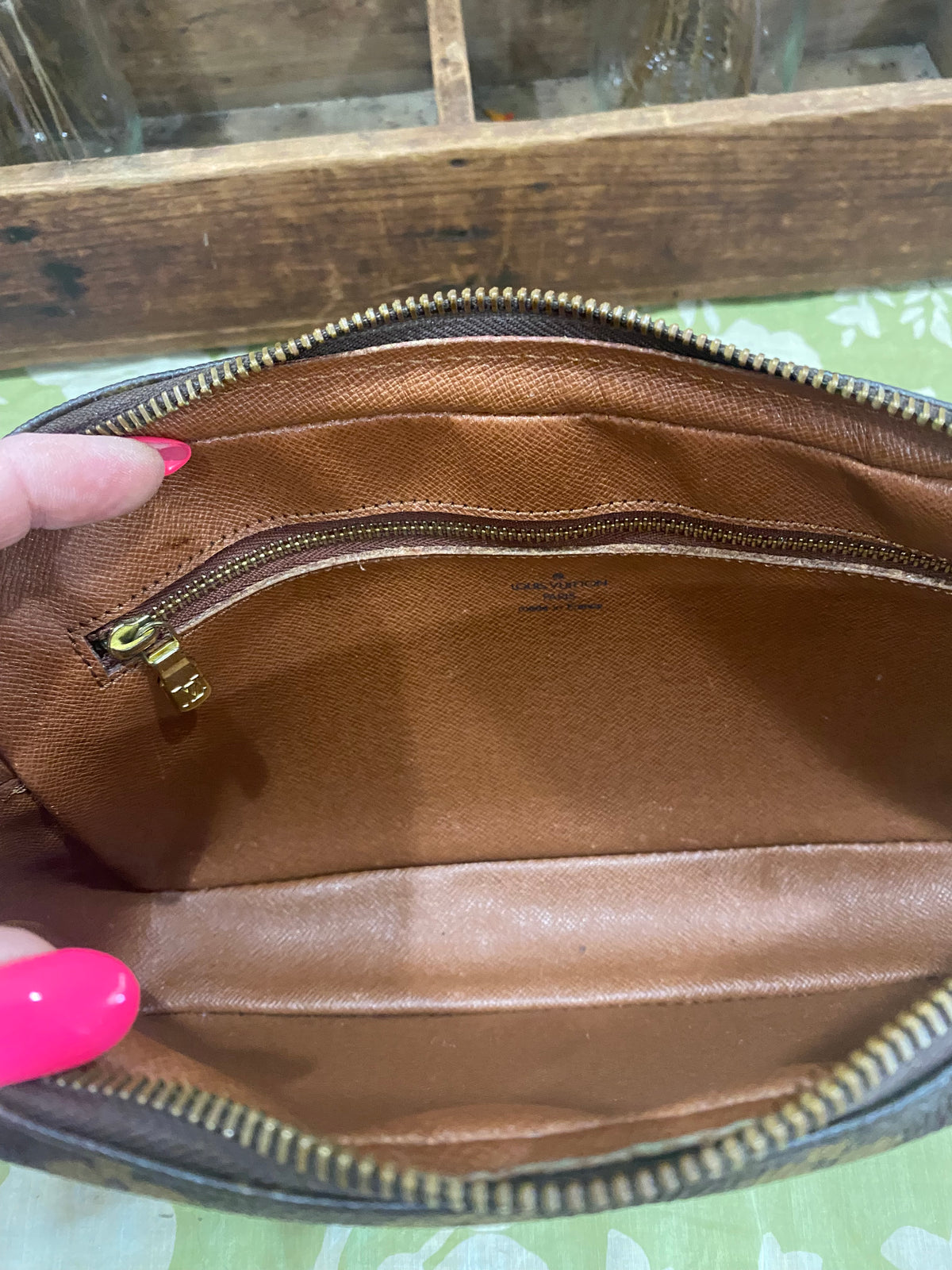 Vintage Marly Dragonne GM Wristlet Clutch