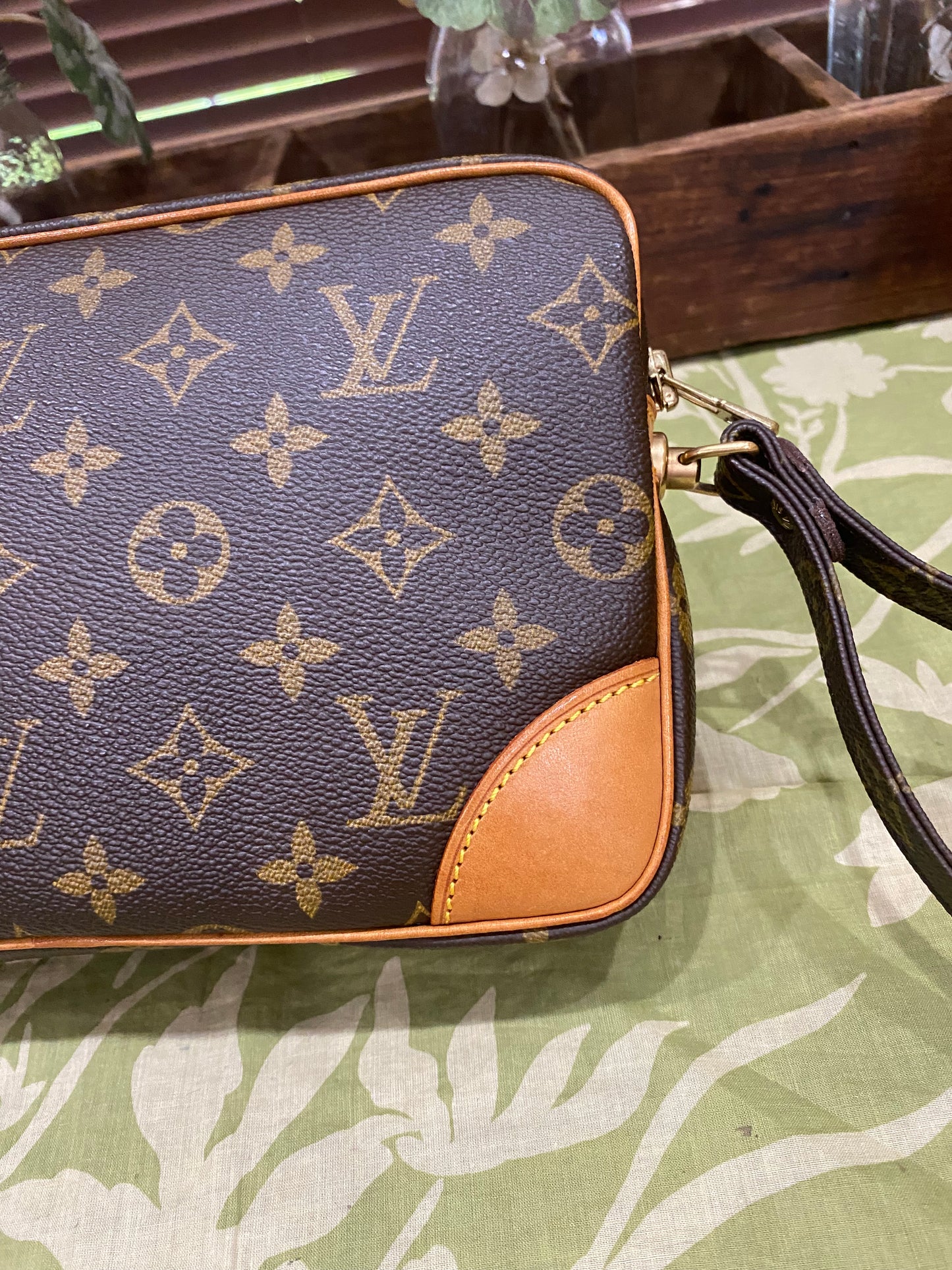 Vintage Marly Dragonne Wristlet Clutch