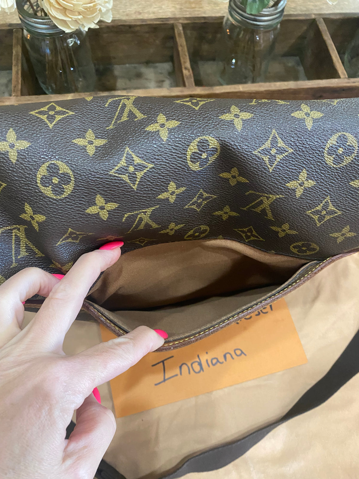 Abbesses Messenger Bag