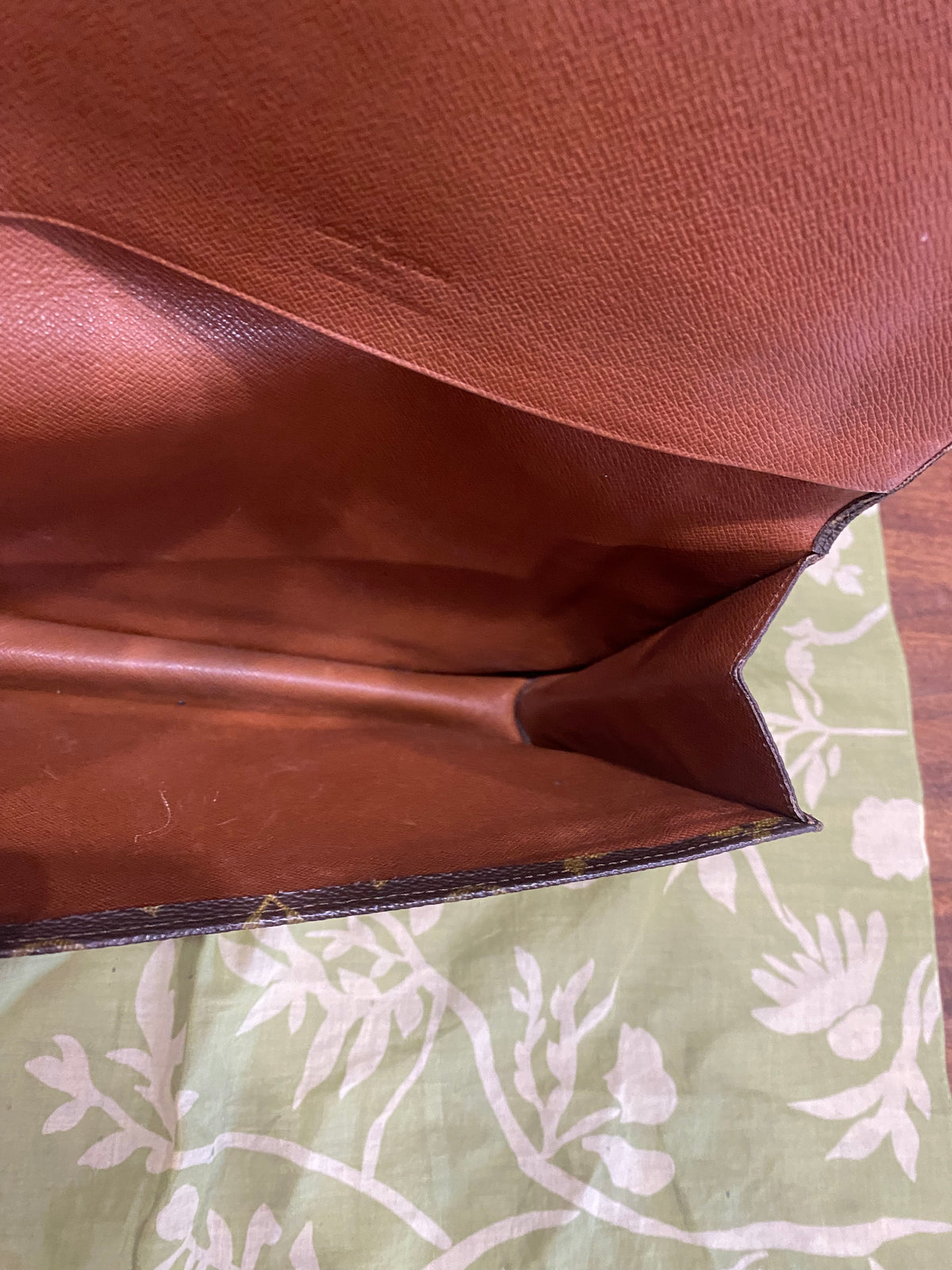 Rabat Clutch 23