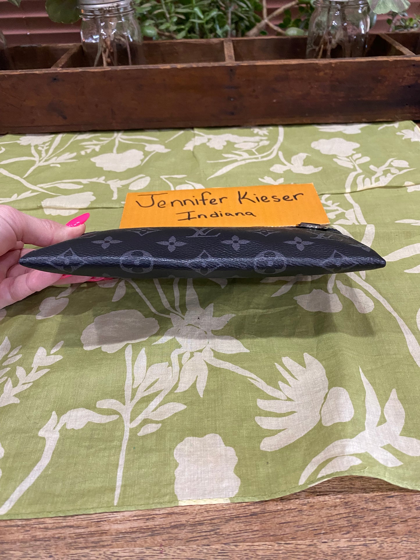 Discovery Pochette in Eclipse