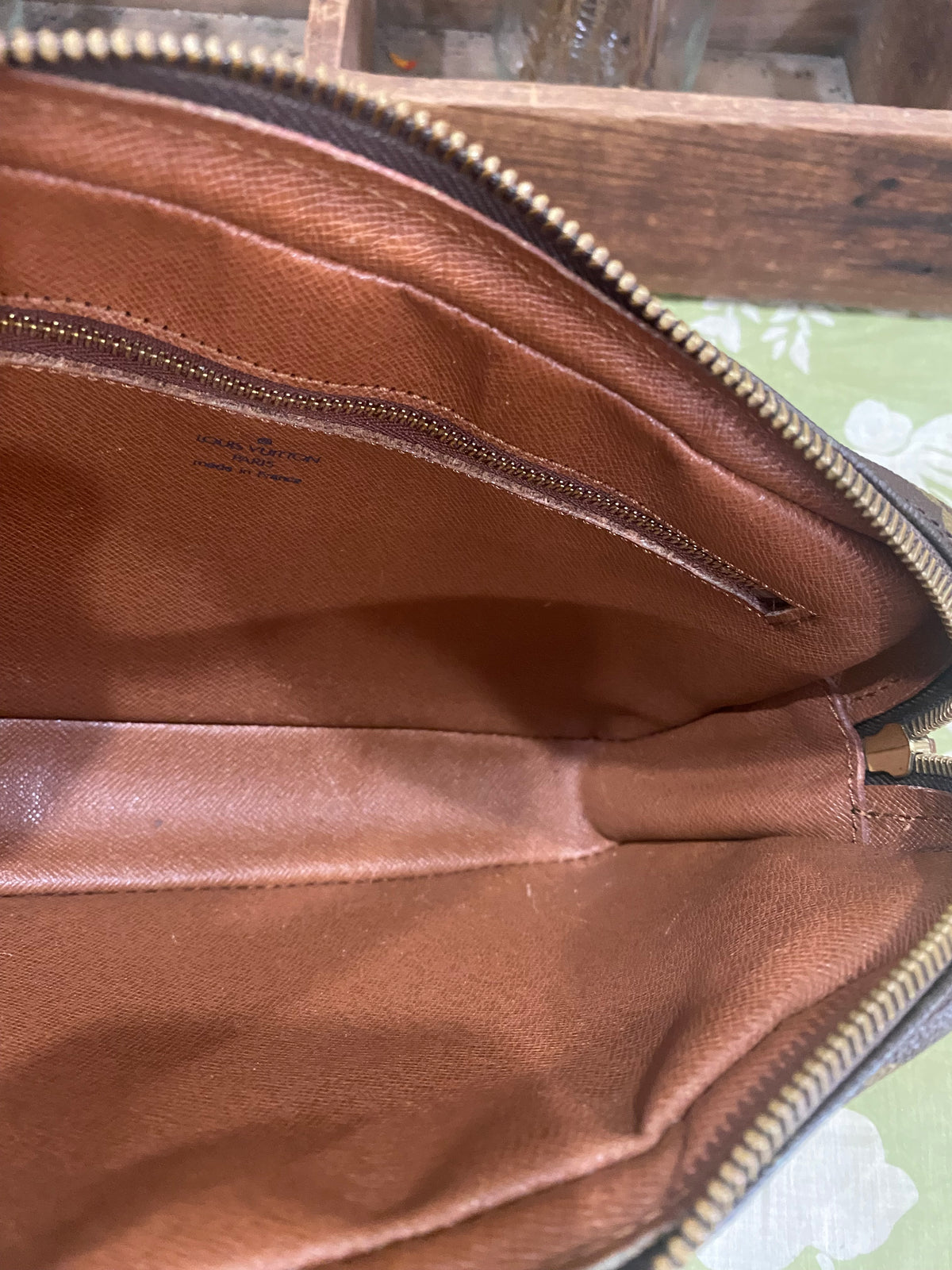 Vintage Marly Dragonne GM Wristlet Clutch