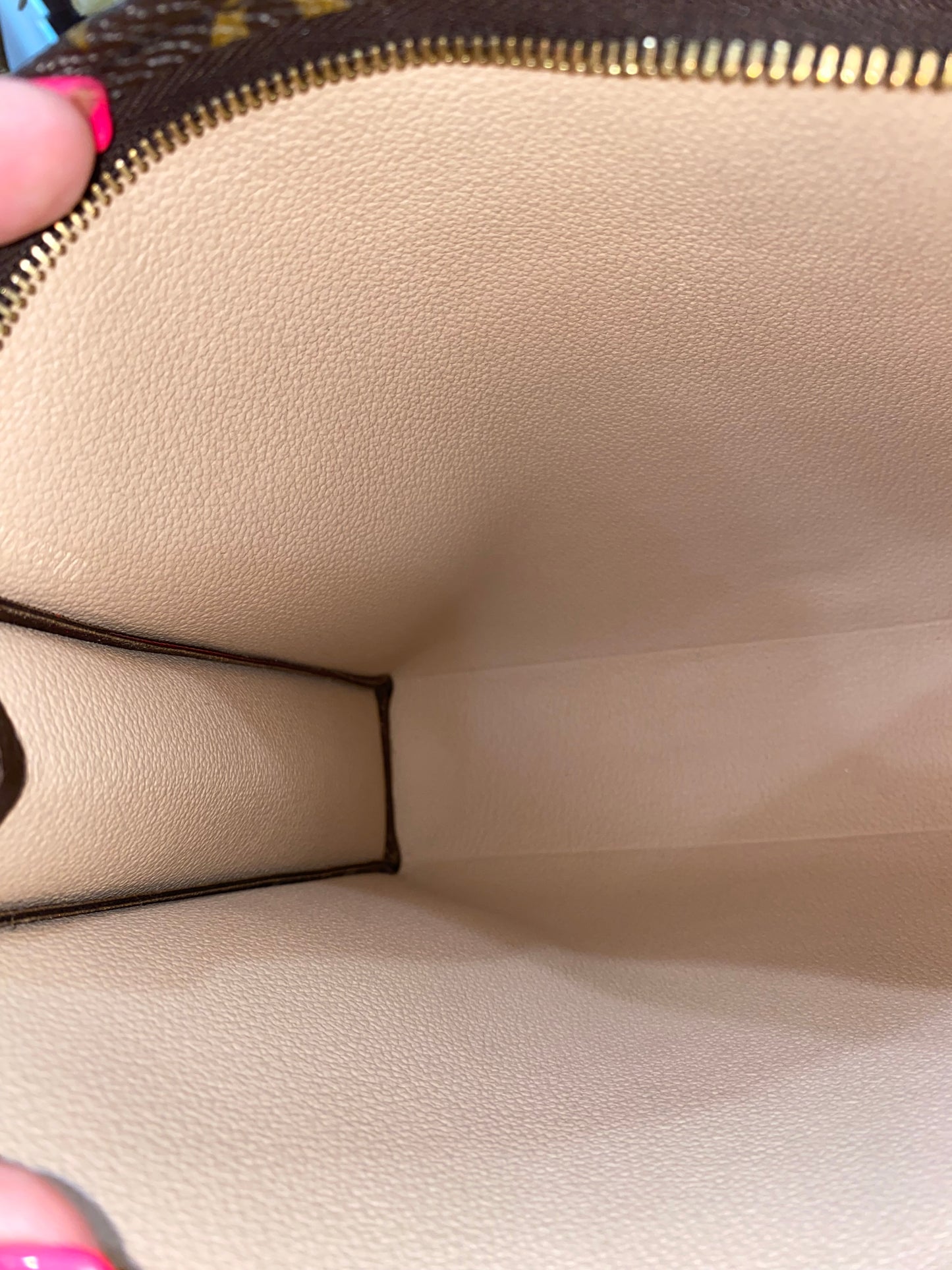 Limited Edition Game On Toiletry 26