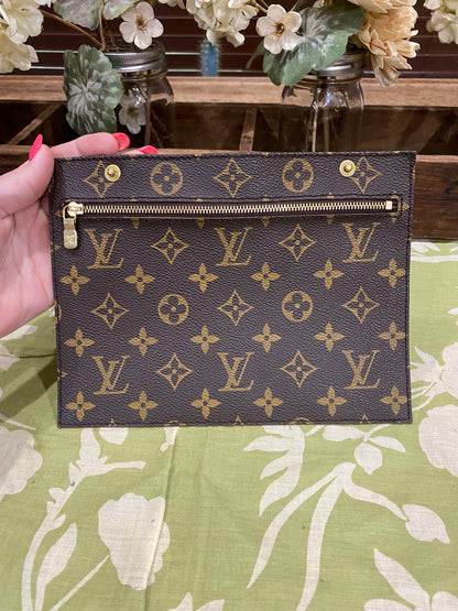 Randonnee Pouch