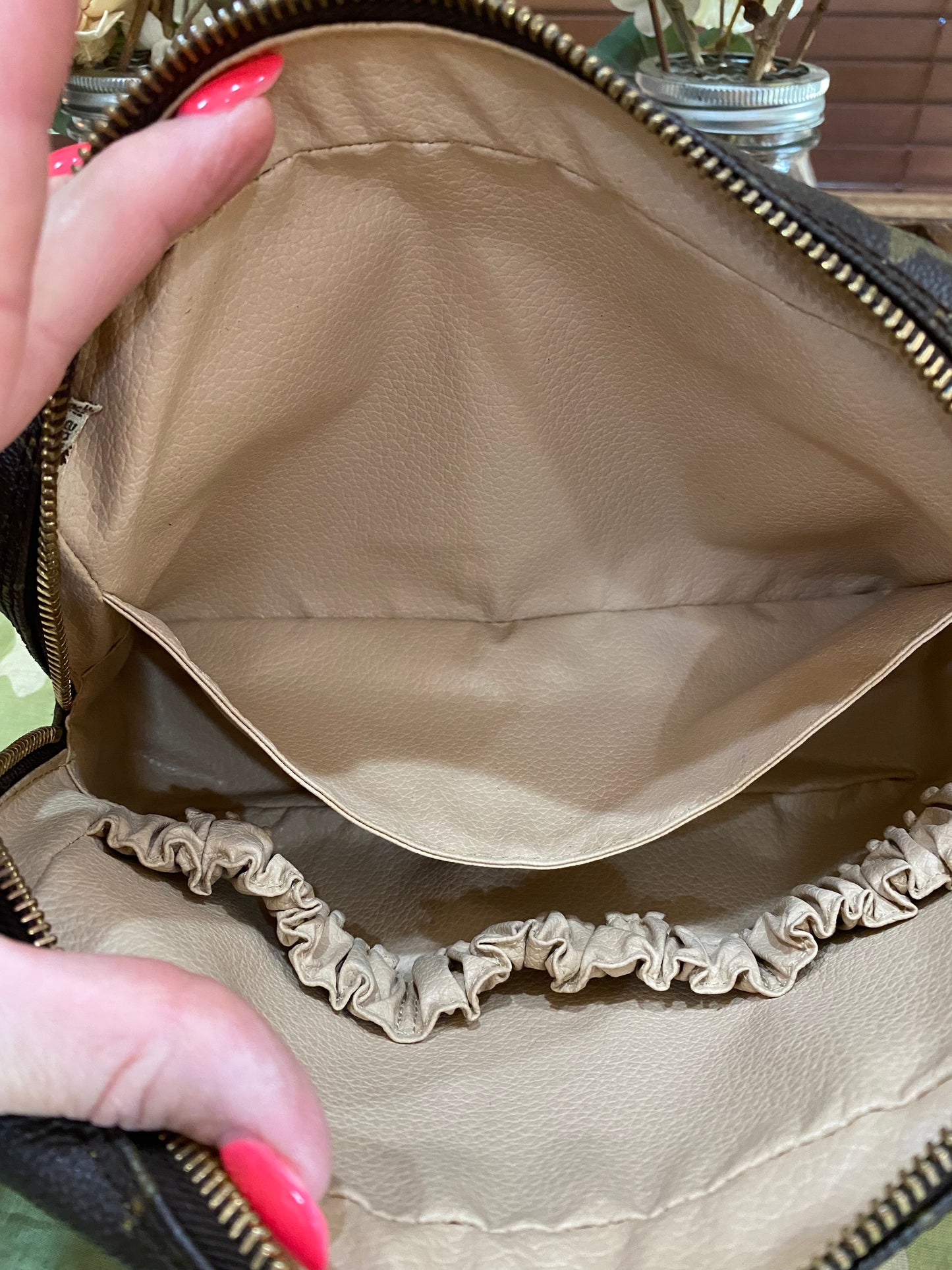 Vintage Trousse 23