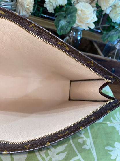 Limited Edition Game On Toiletry 26