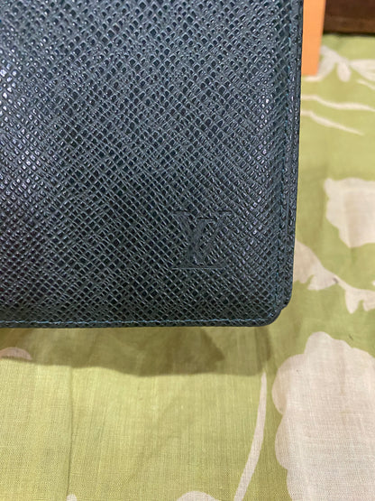 Checkbook Cover in green taiga leather