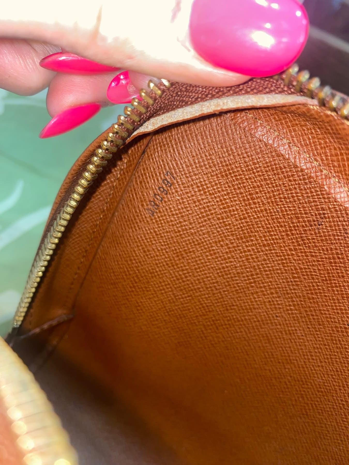 Orsay Clutch