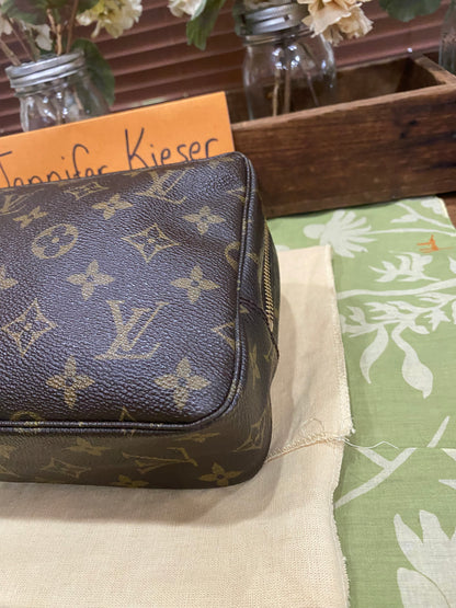 Vintage Trousse 23