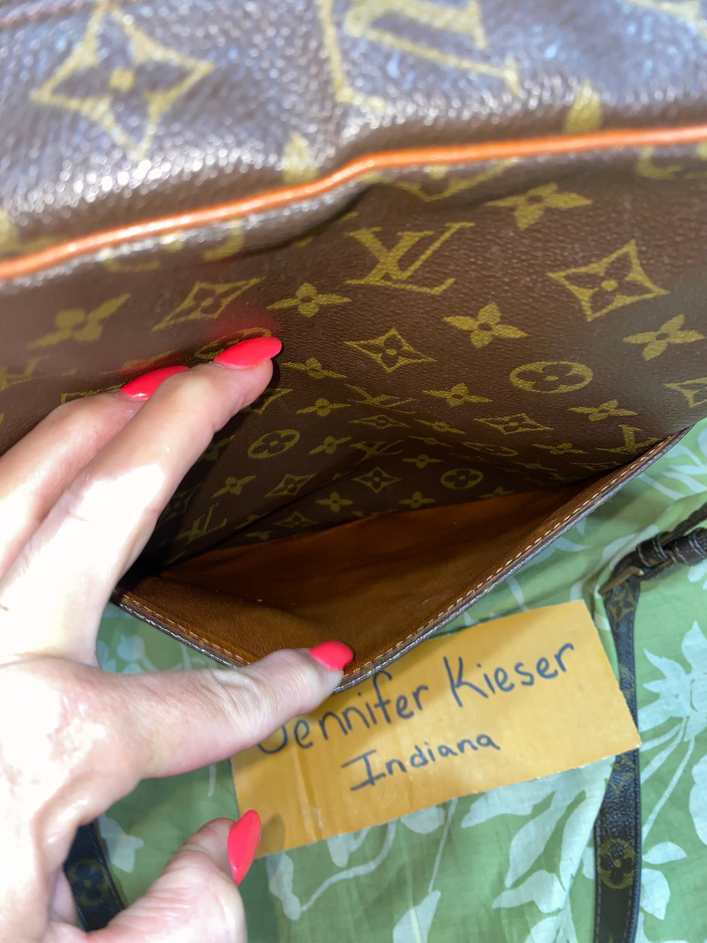 Vintage Marceau GM Messenger Bag