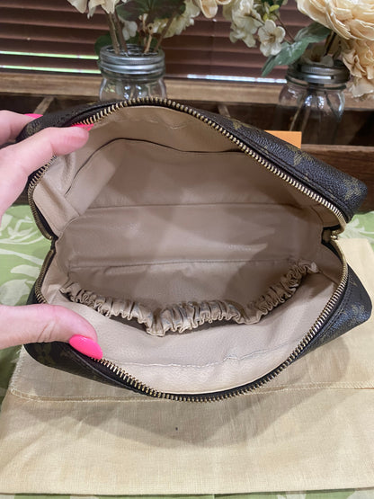 Vintage Trousse 23