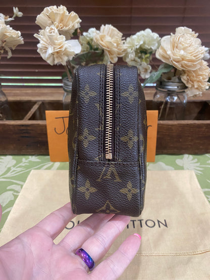 Vintage Trousse 23
