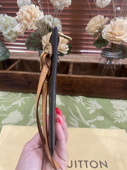 Neverfull Pouch GM