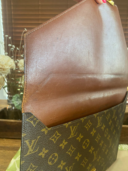 Vintage Poche Plate Envelope Document Clutch