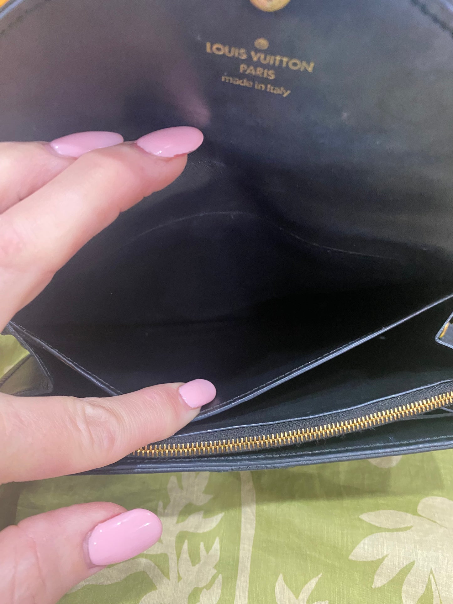 New Wave Calf Leather Long Wallet Wristlet (Noir)