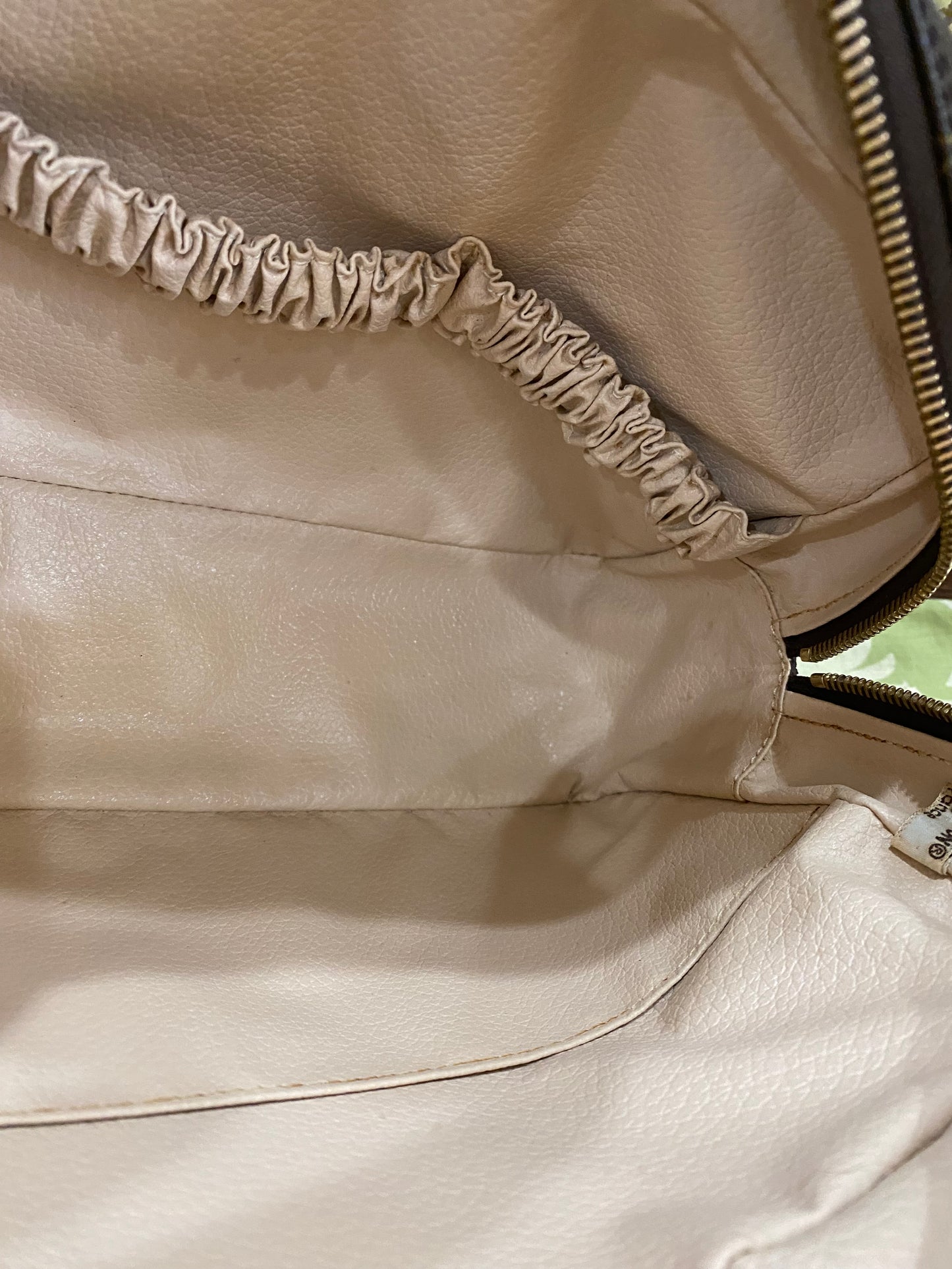 Vintage Trousse 28