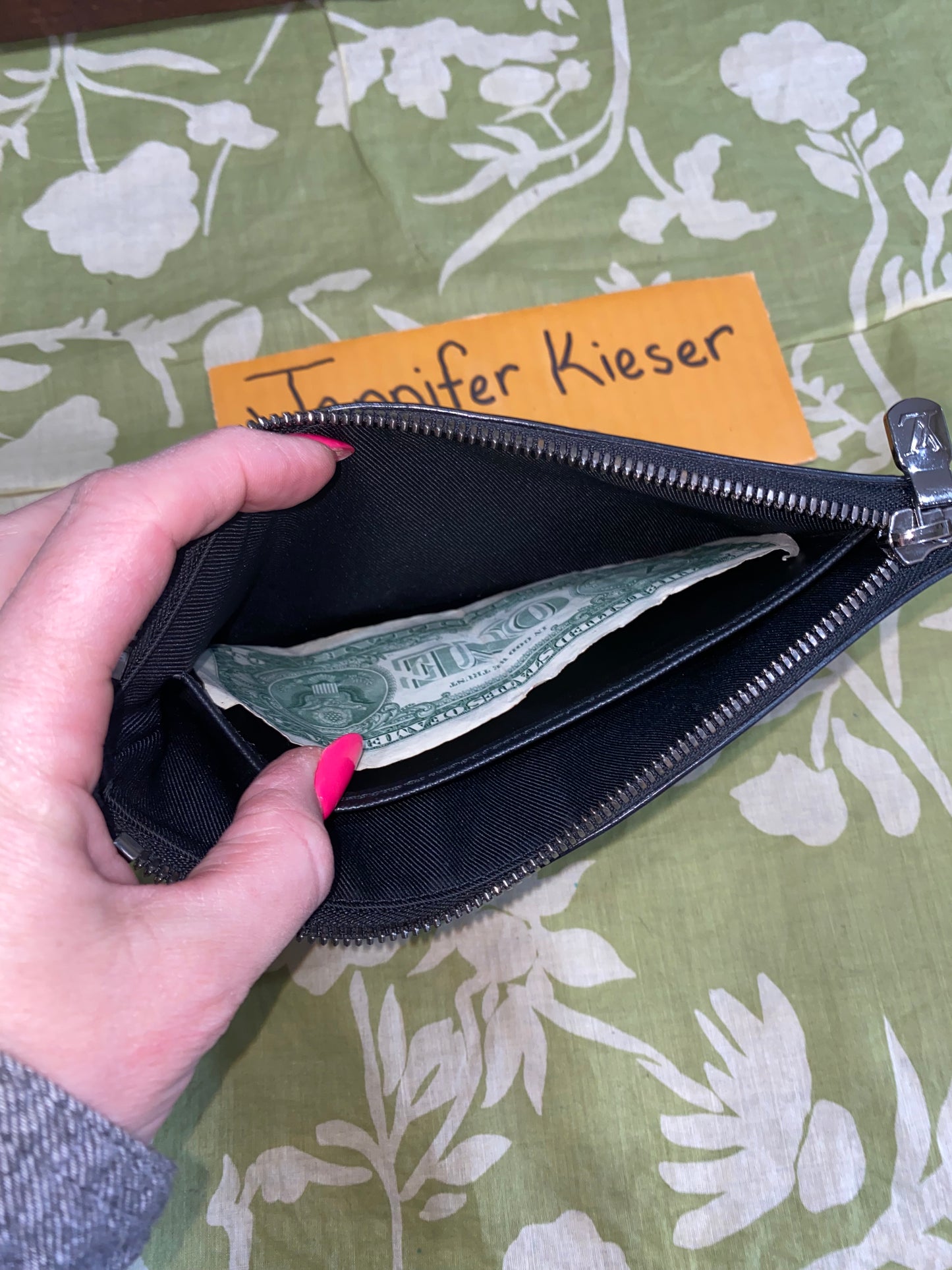 Discovery Pochette in Eclipse