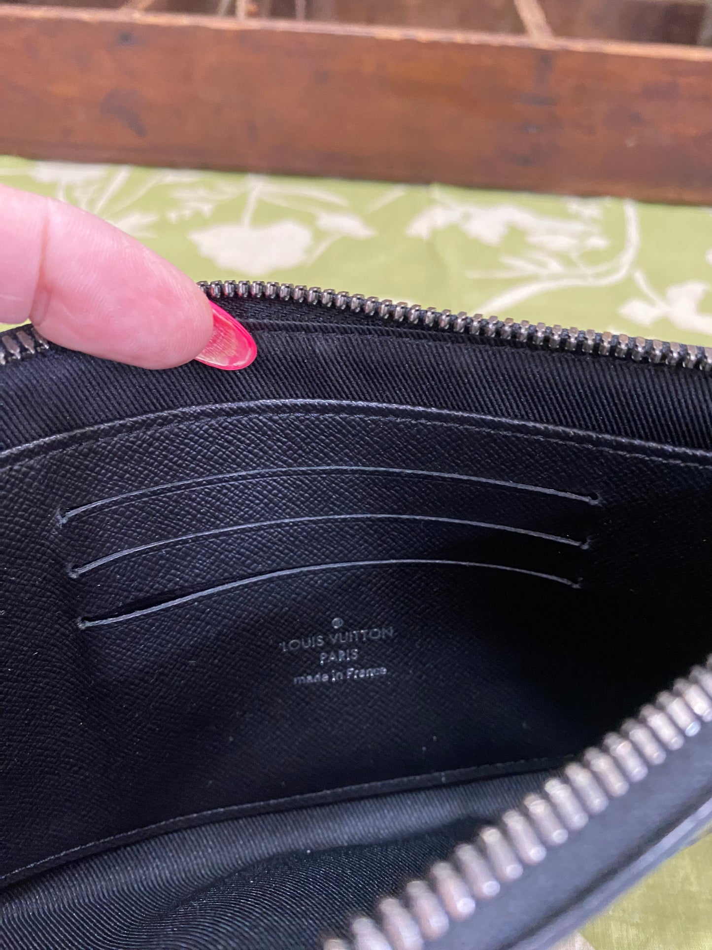 Discovery Pochette in Eclipse