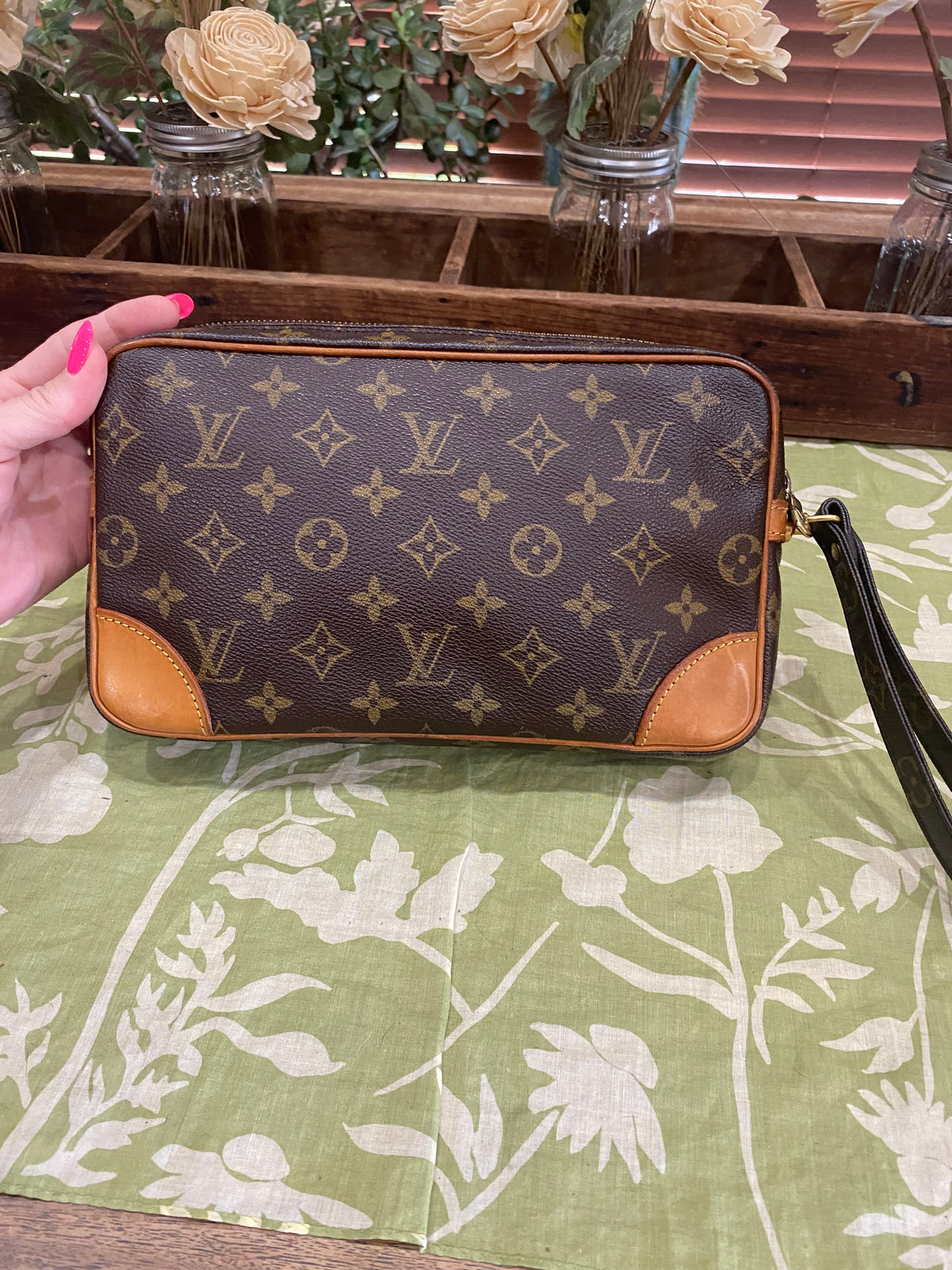 Vintage Marly Dragonne GM Wristlet Clutch