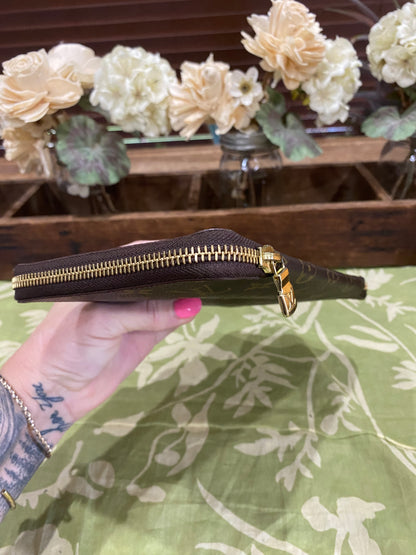 Daily Organizer Long Wallet