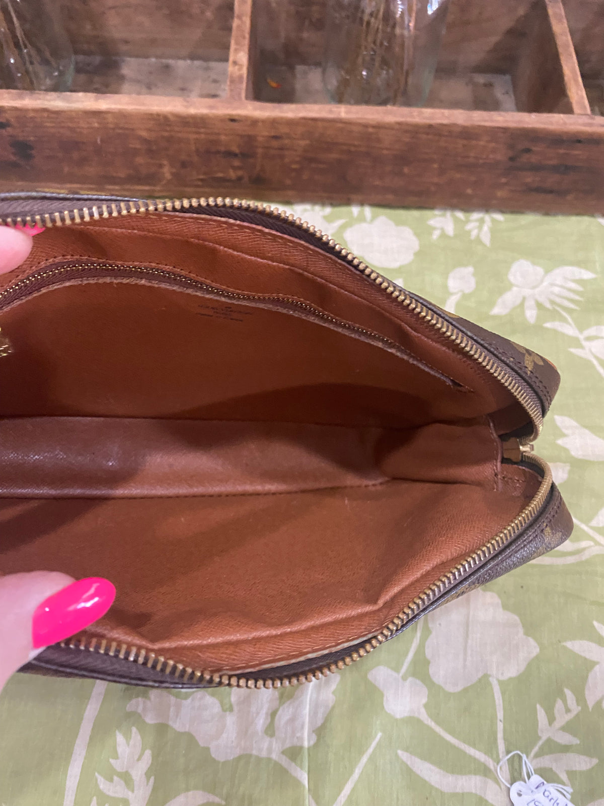 Vintage Marly Dragonne GM Wristlet Clutch