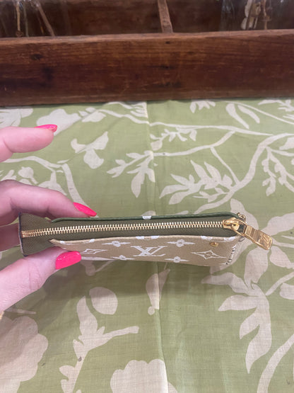 Monogram Giant Micro Pouchette