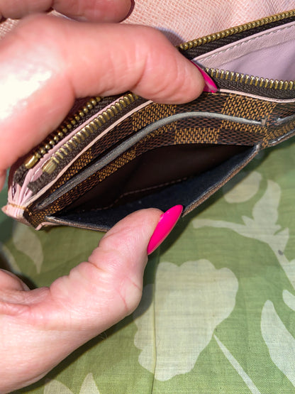 Caissa Wallet in Damier