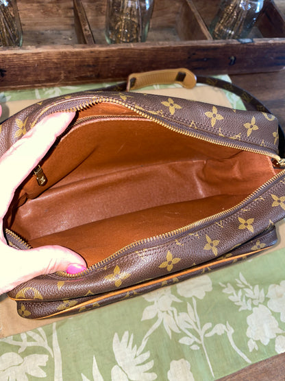 Nile Crossbody