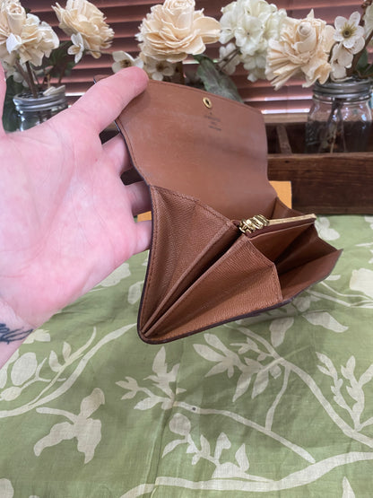 Long Wallet