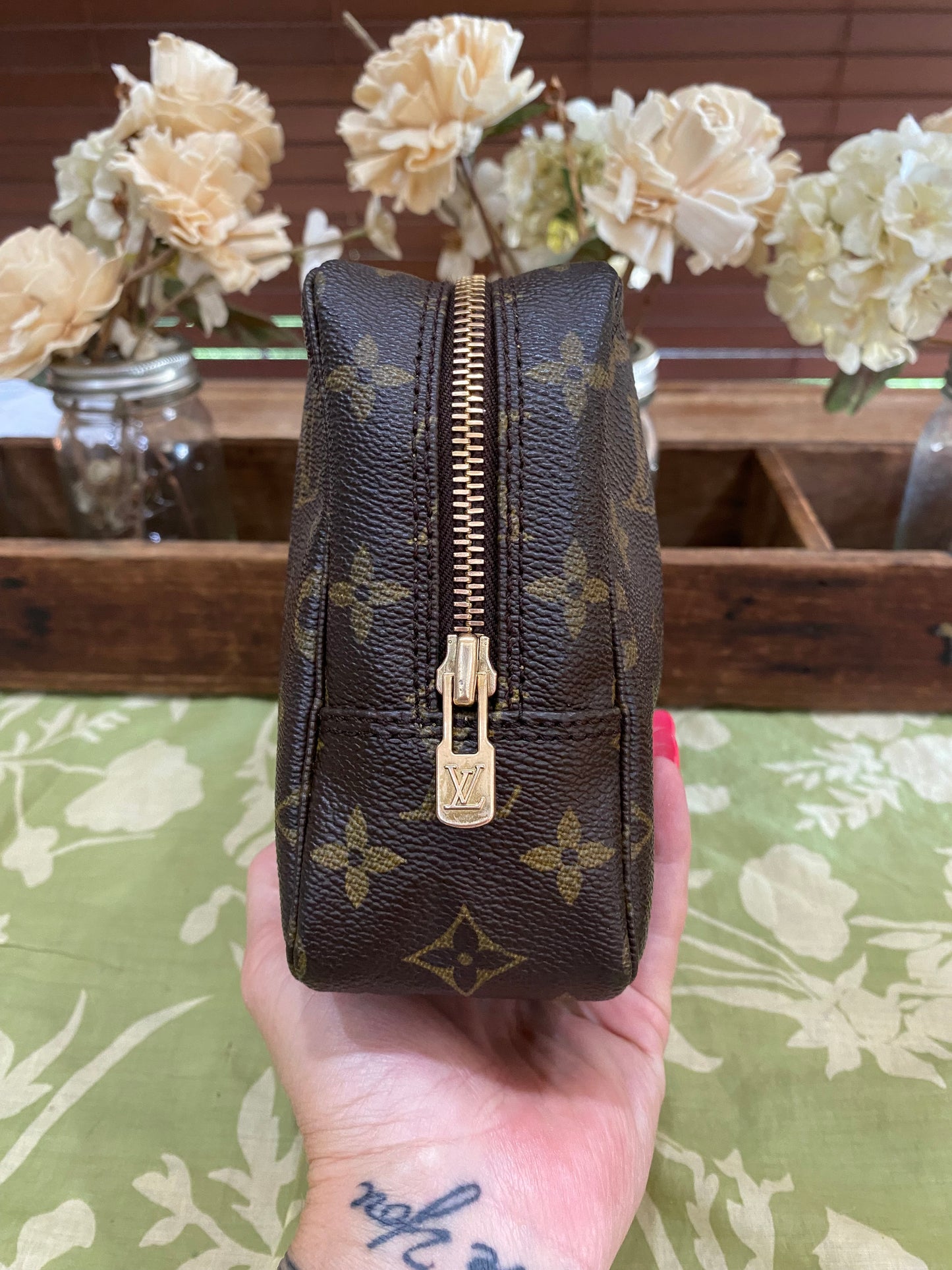 Vintage Trousse 23