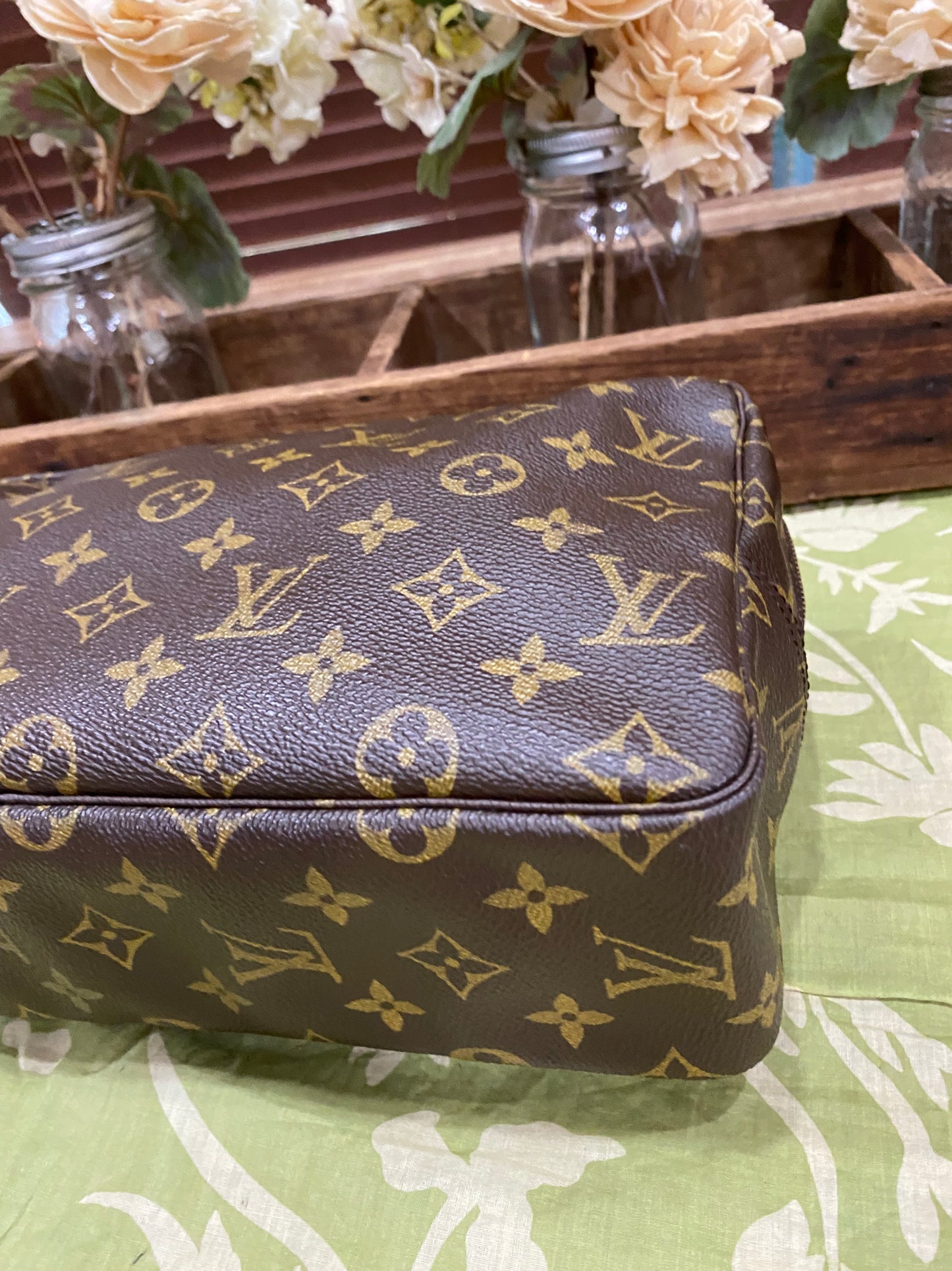Vintage Trousse 28