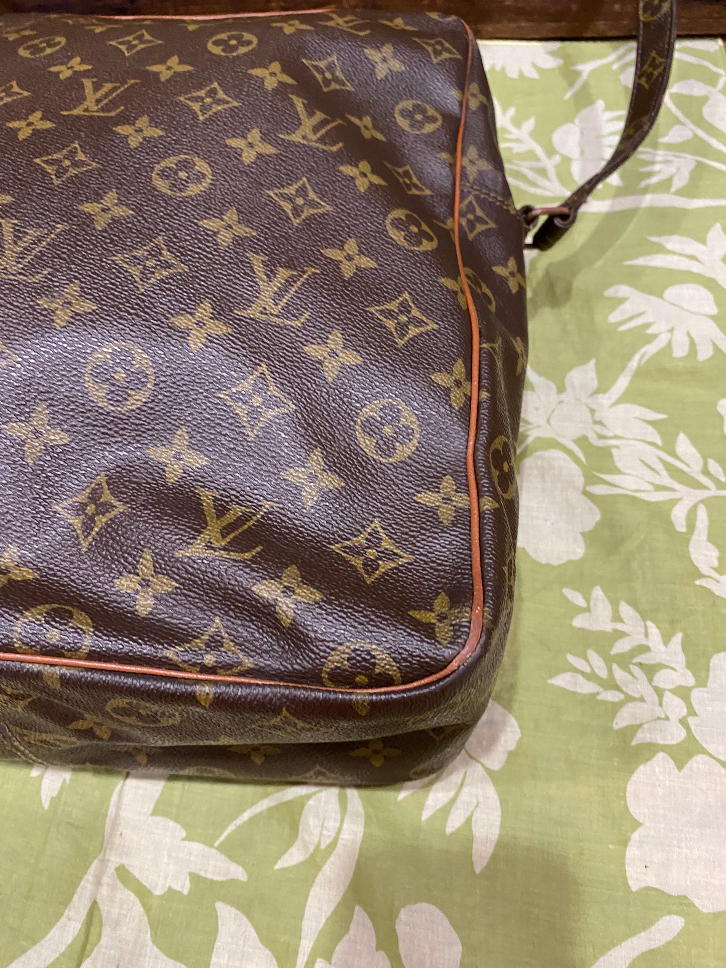 Vintage Marceau GM Messenger Bag