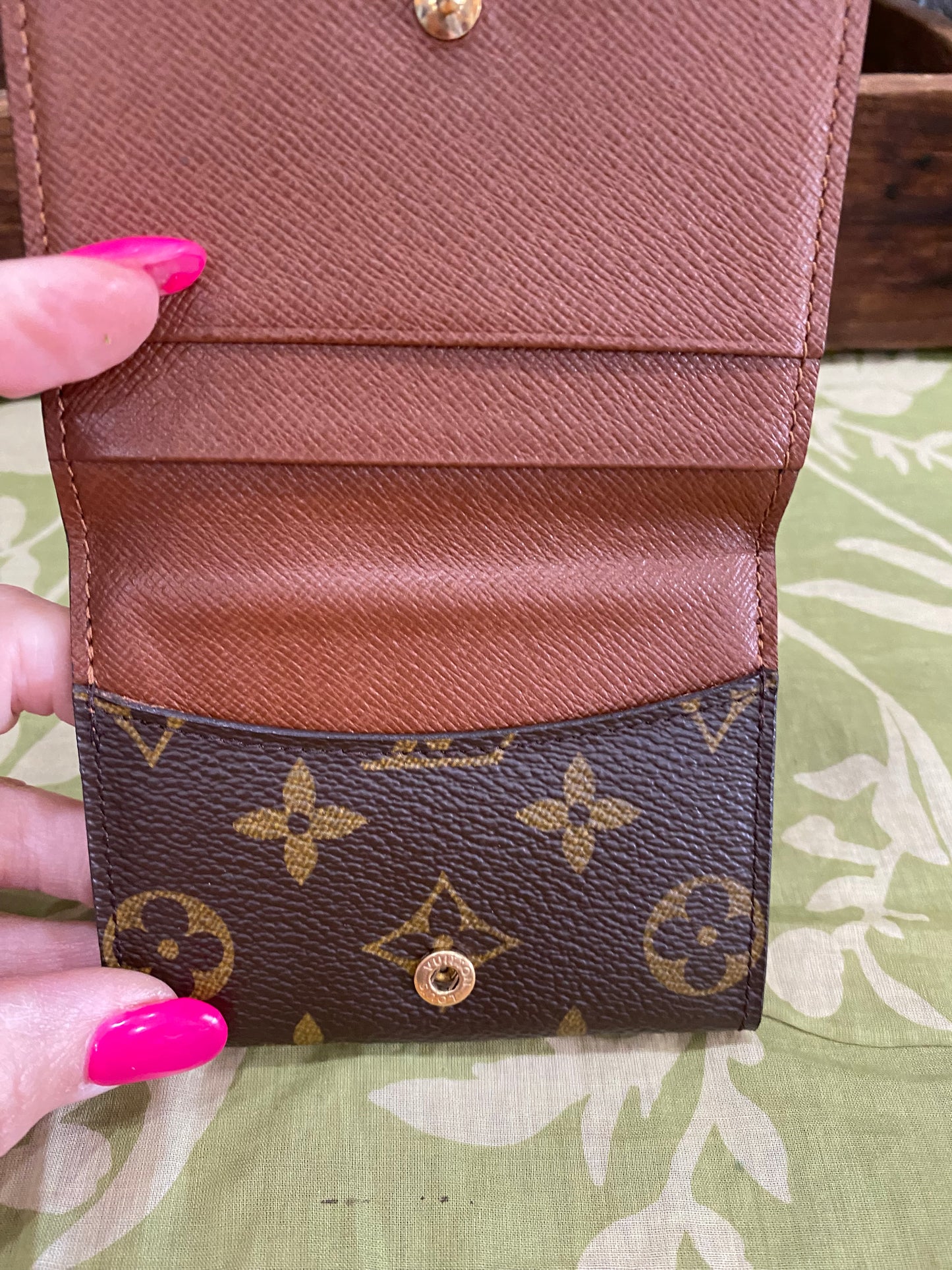 Ludlow Coin Case
