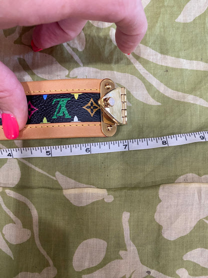 S Lock Cuff Bracelet in Black Multicolor