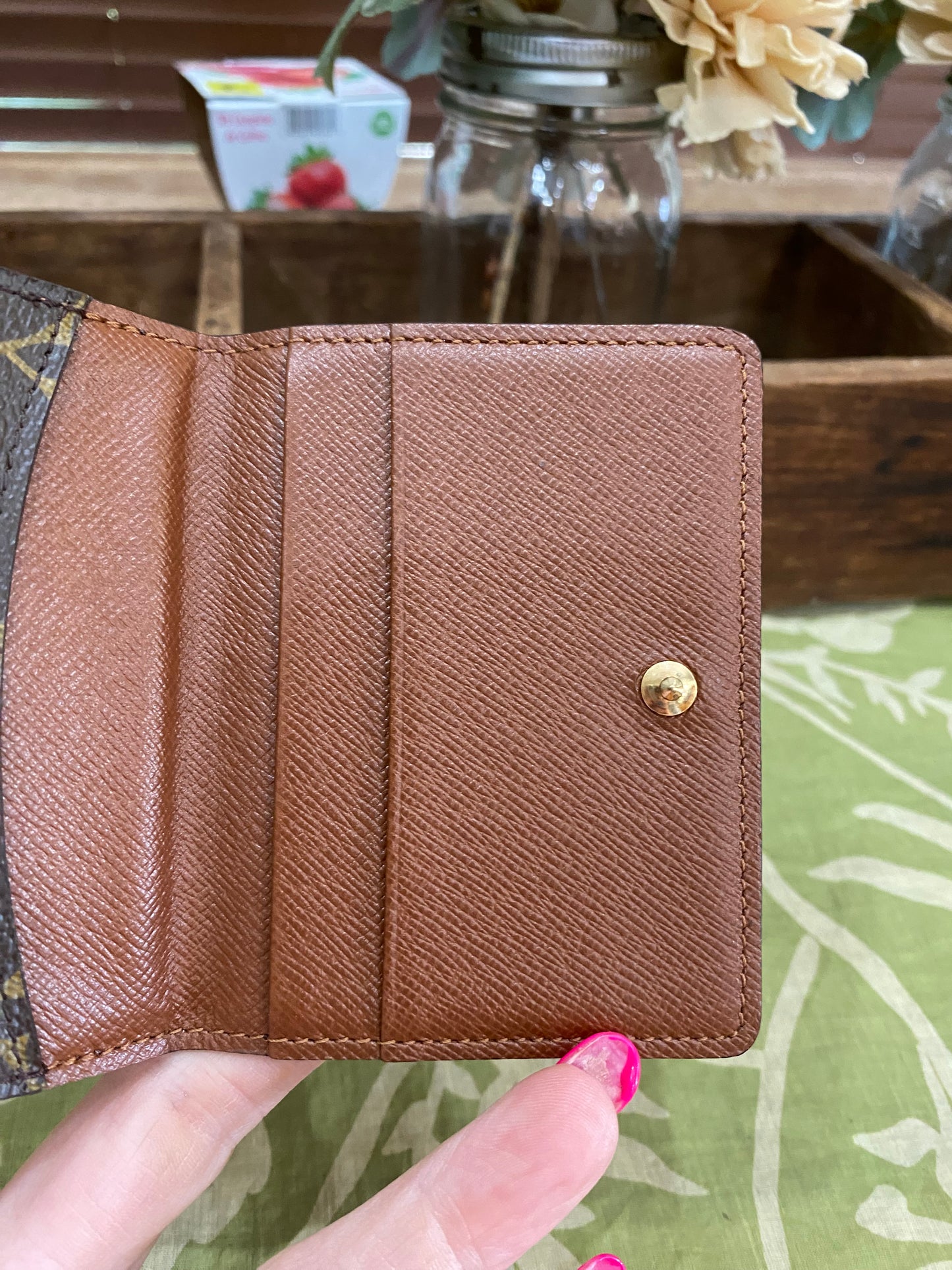 Ludlow Coin Case