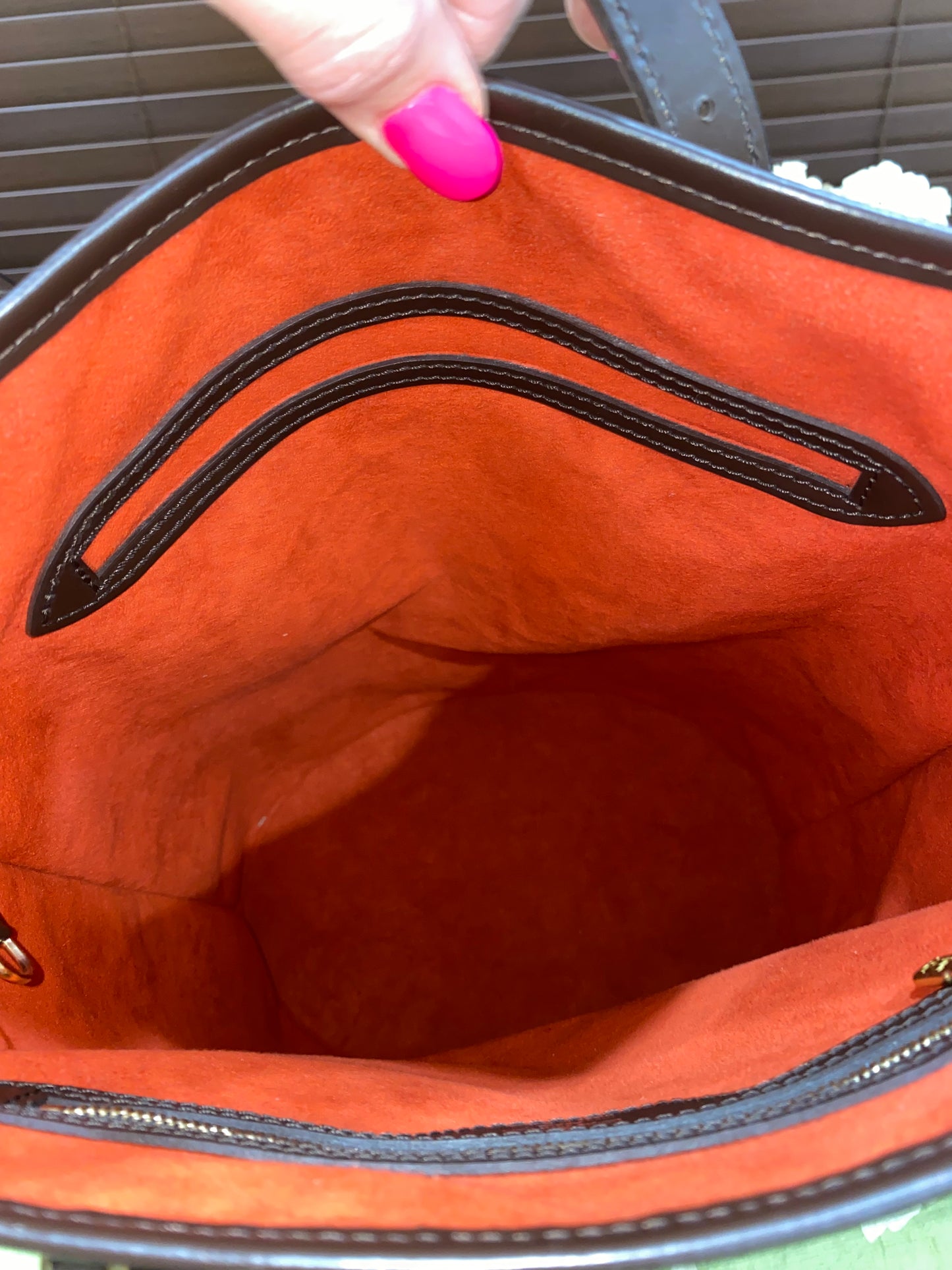 Bucket Bag GM Damier Ebene