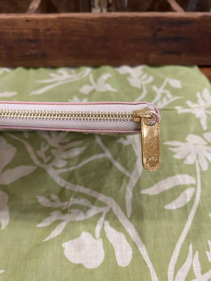 City Pouch- studded DA print with removable wristlet strap