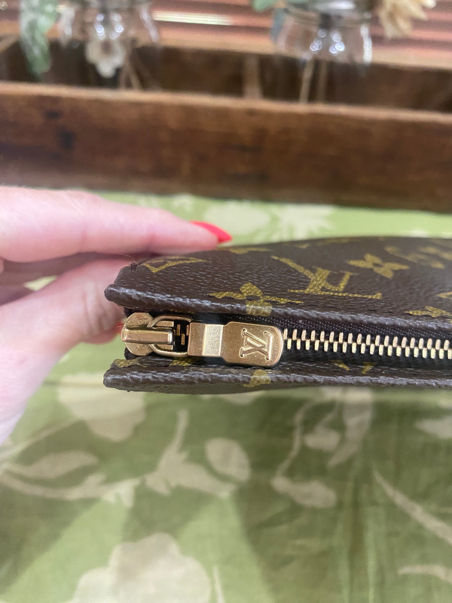 Vintage Toiletry 26