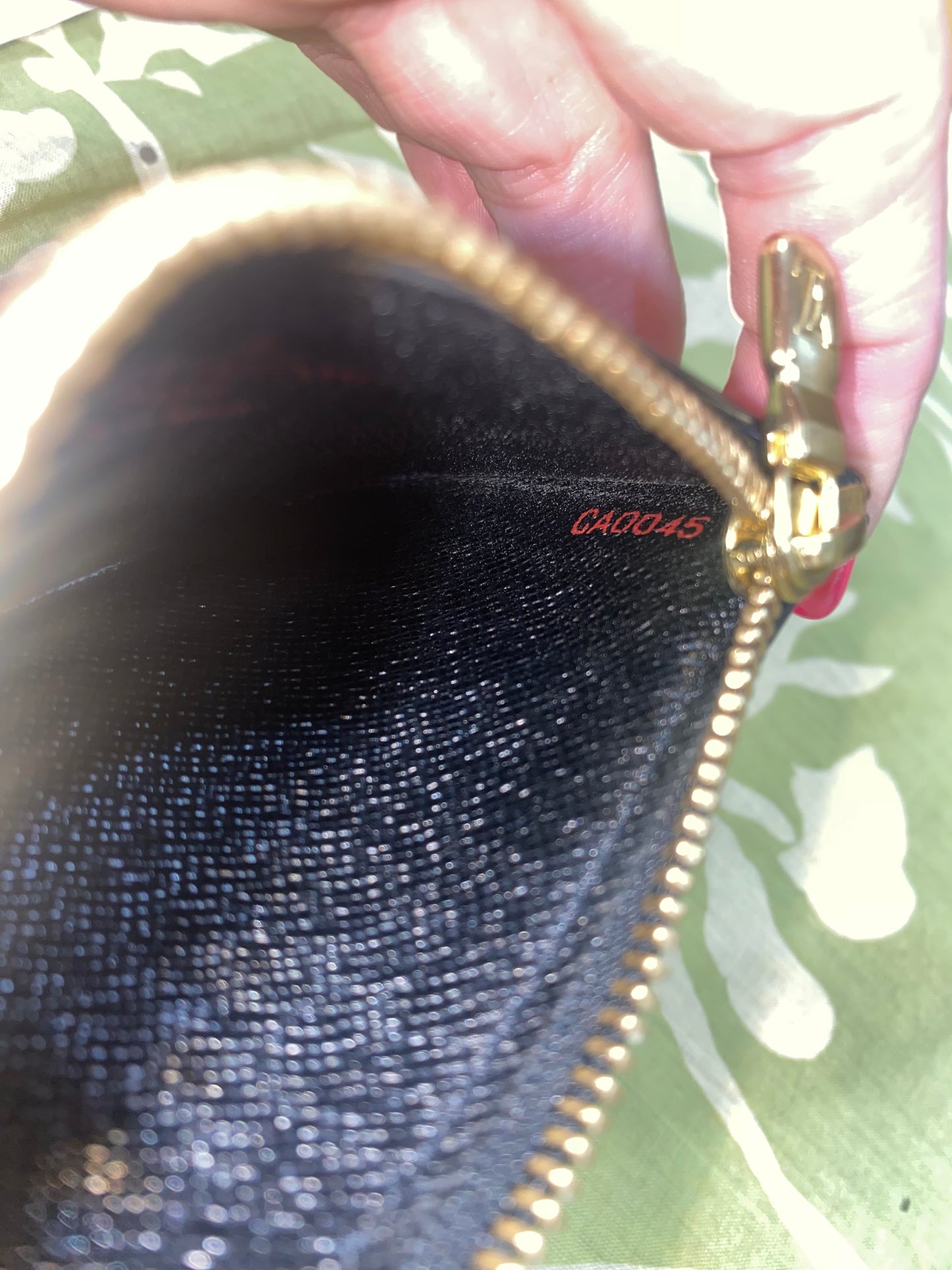 NEW Epi Noir (black) Pochette Cles Key Coin Purse