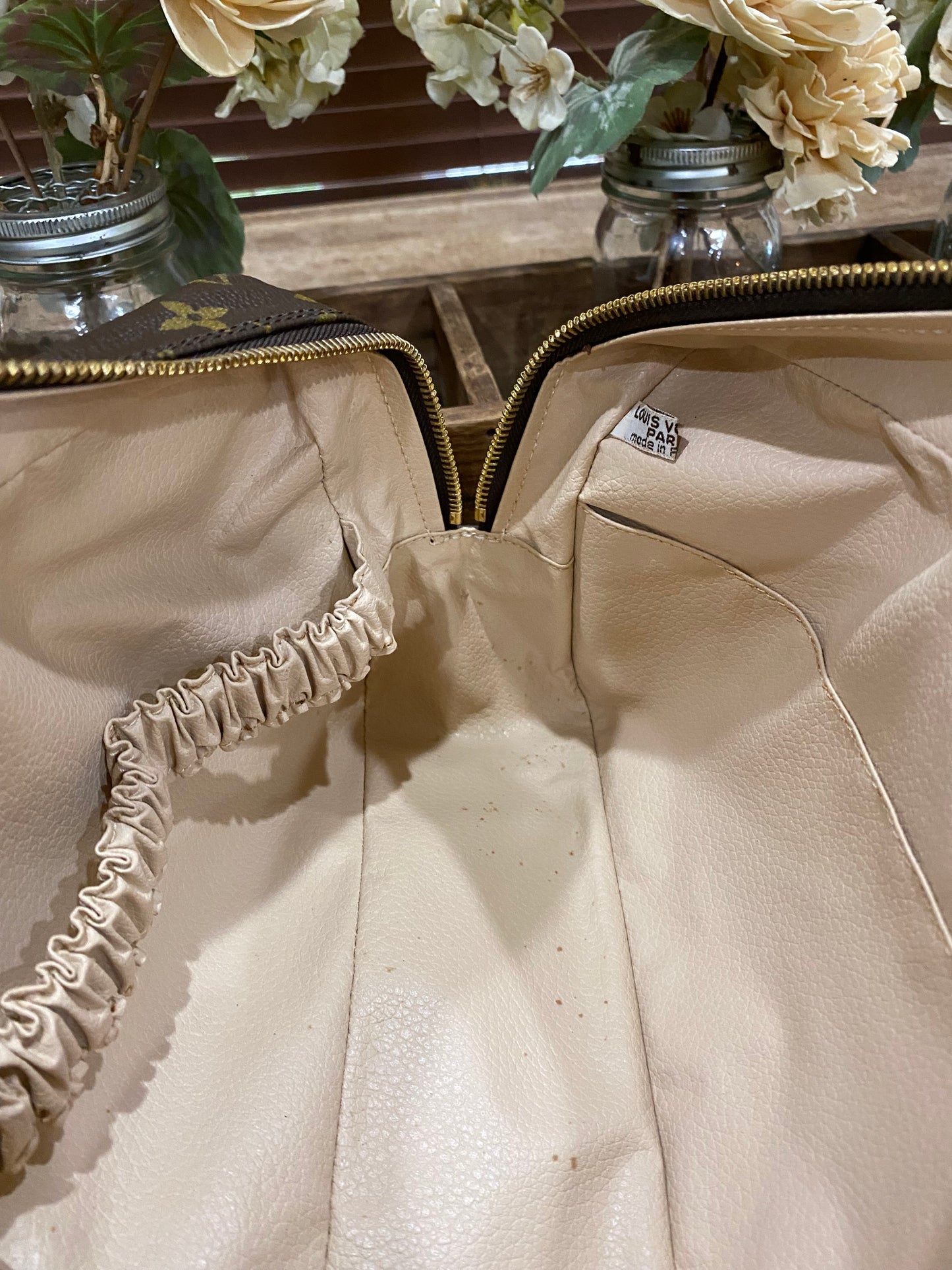 Vintage Trousse 28