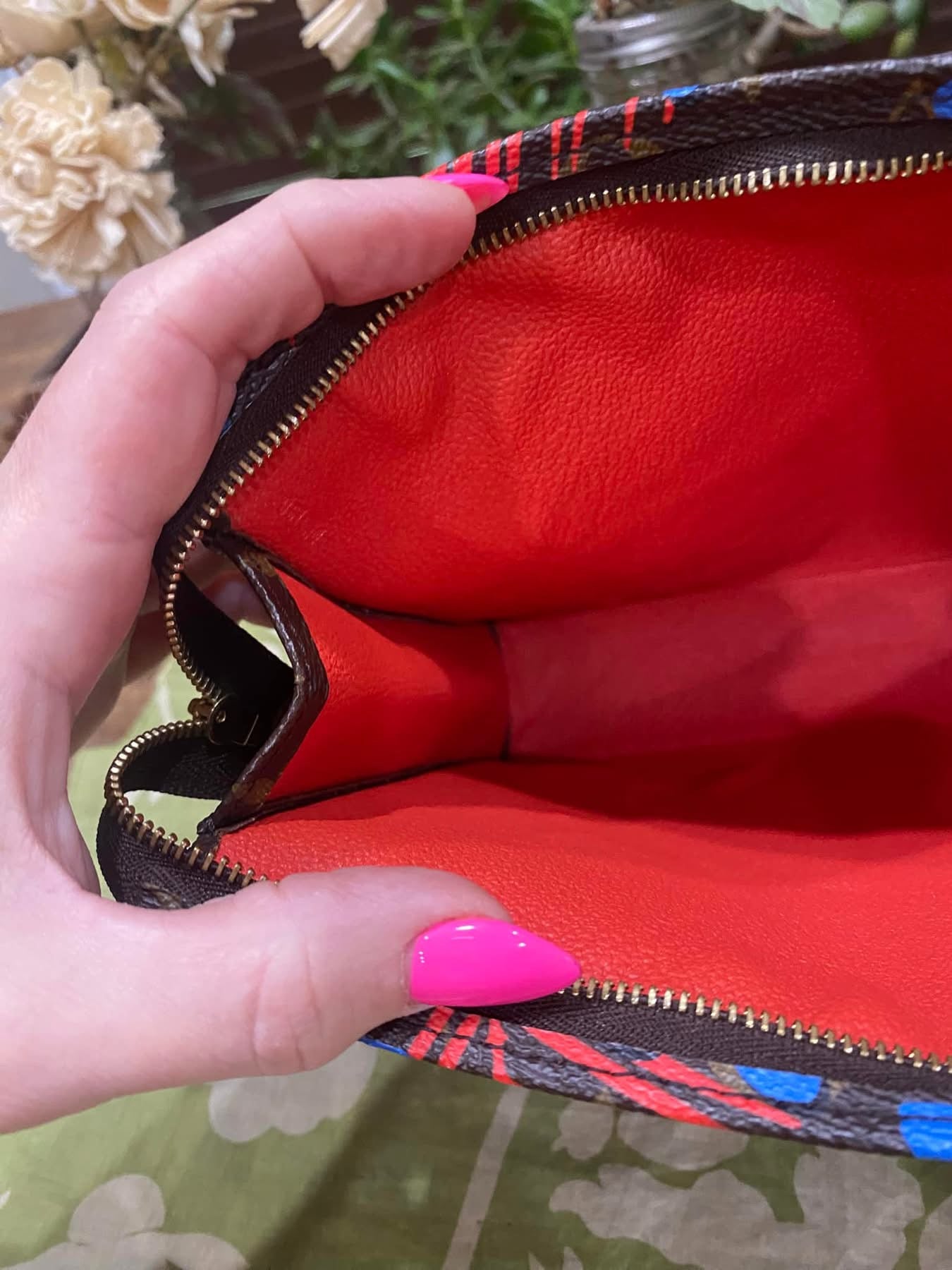 LE Jungle Toiletry 26