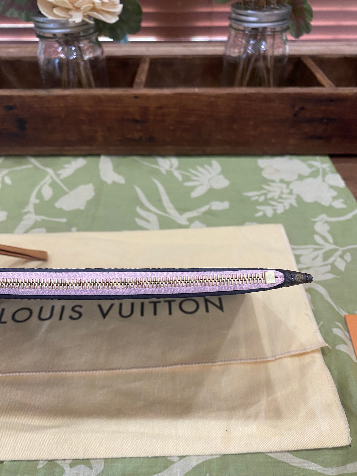 Neverfull Pouch GM