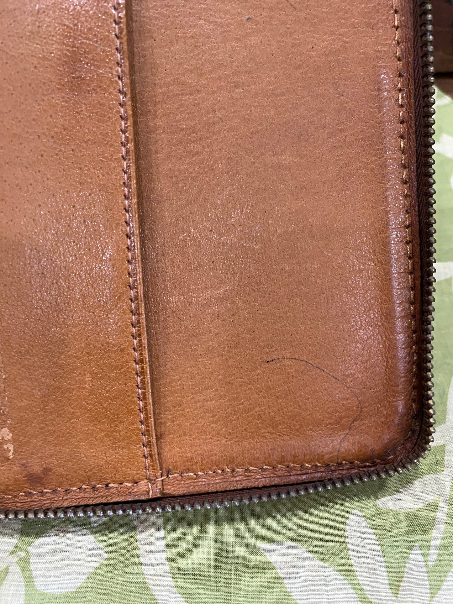 Vintage Zip Around Passport Cover