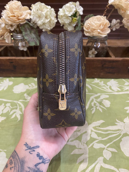Vintage Trousse 23 (toiletry/cosmetic bag)