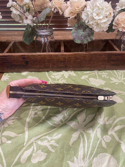 Vintage Toiletry 19
