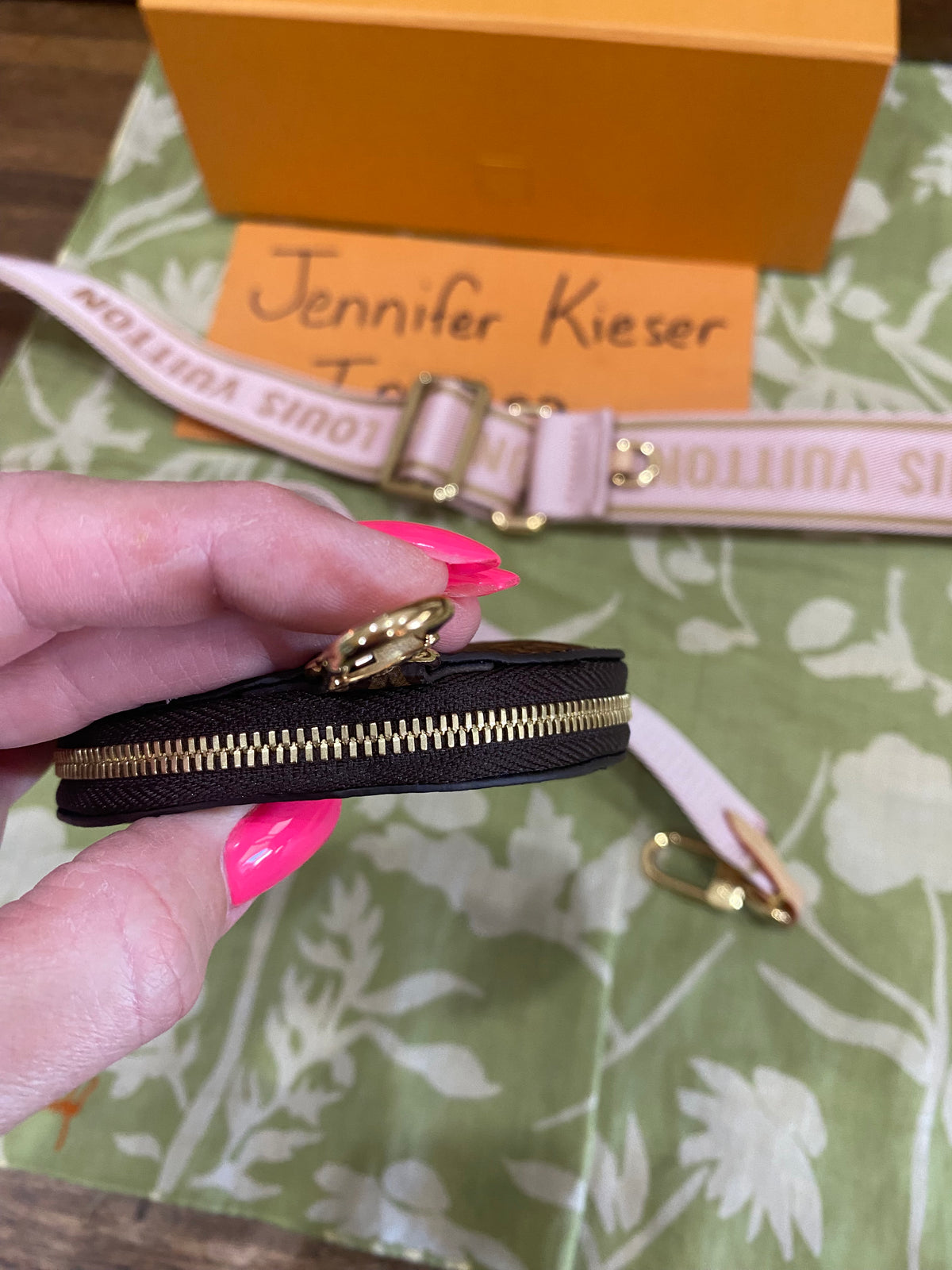NEW Jacquard Removable Adjustable Strap and Coin Pouch