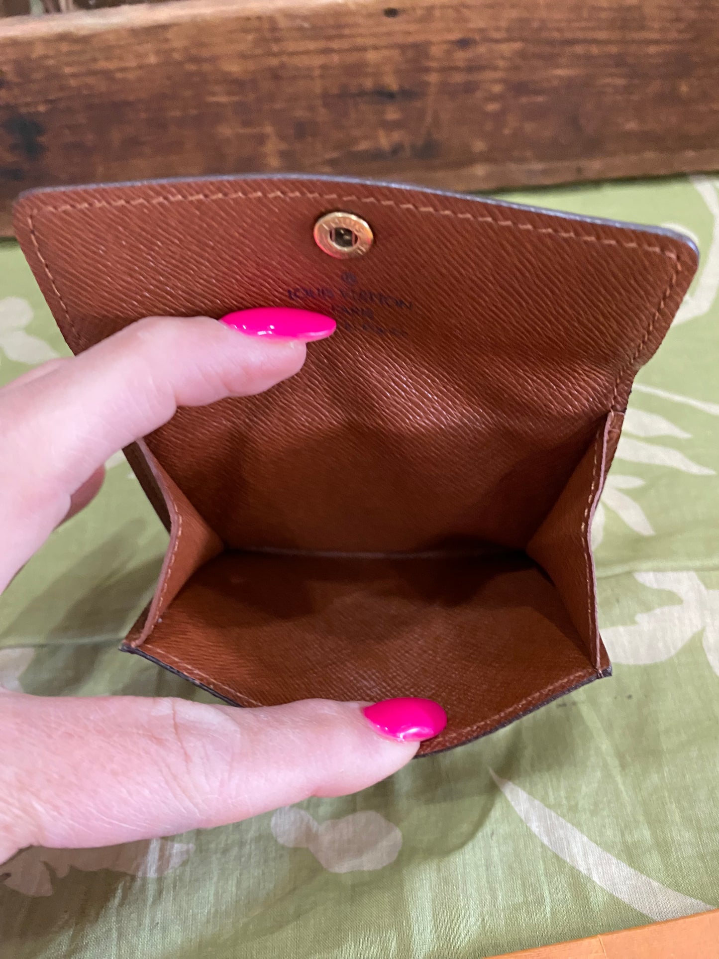 Ludlow Coin Case