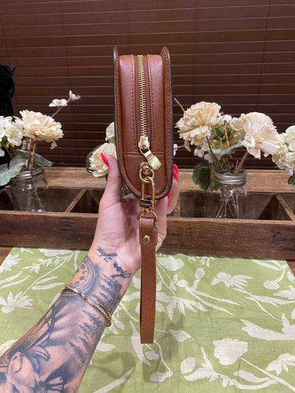 Orsay Clutch