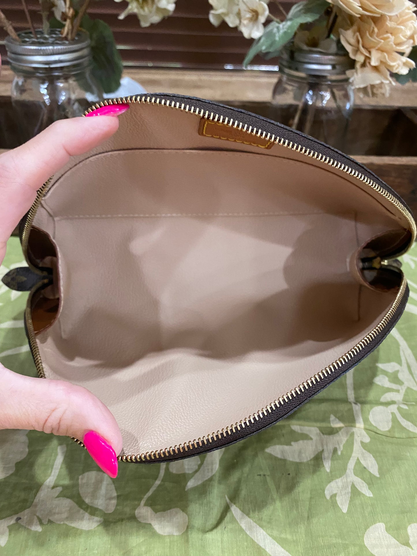 Demi Ronde GM Cosmetic Pouch