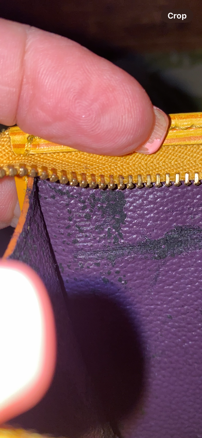 Toiletry 15 (Epi leather in Tassil Yellow)